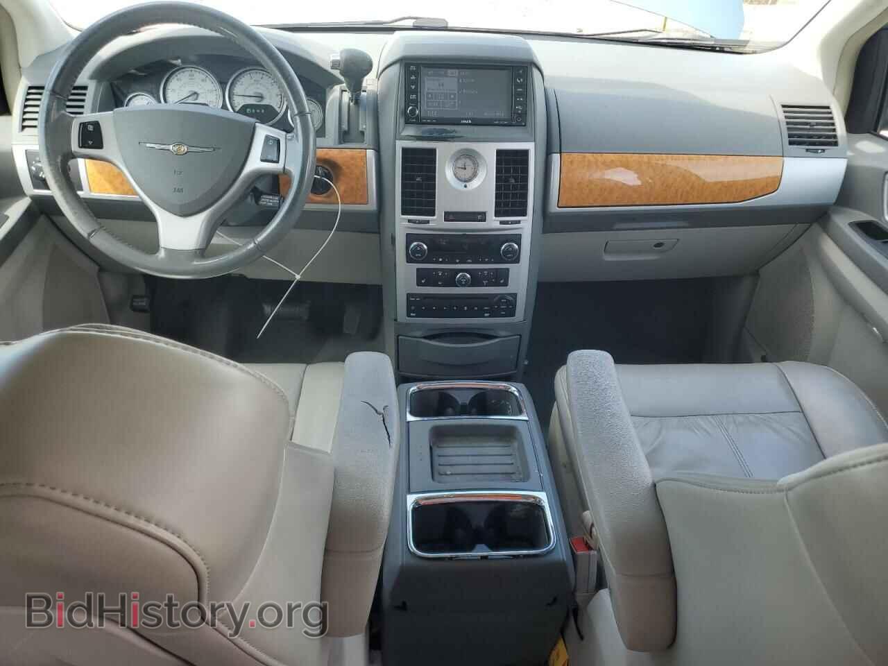 2008 CHRYSLER MINIVAN - VIN: 2A8HR64X18R132357 - Photo 8