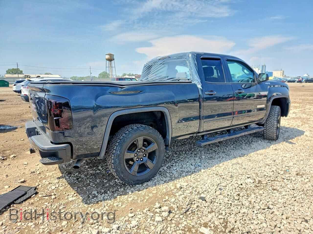 2017 GMC SIERRA - VIN: 1GTV2MEC5HZ345039 - Photo 3