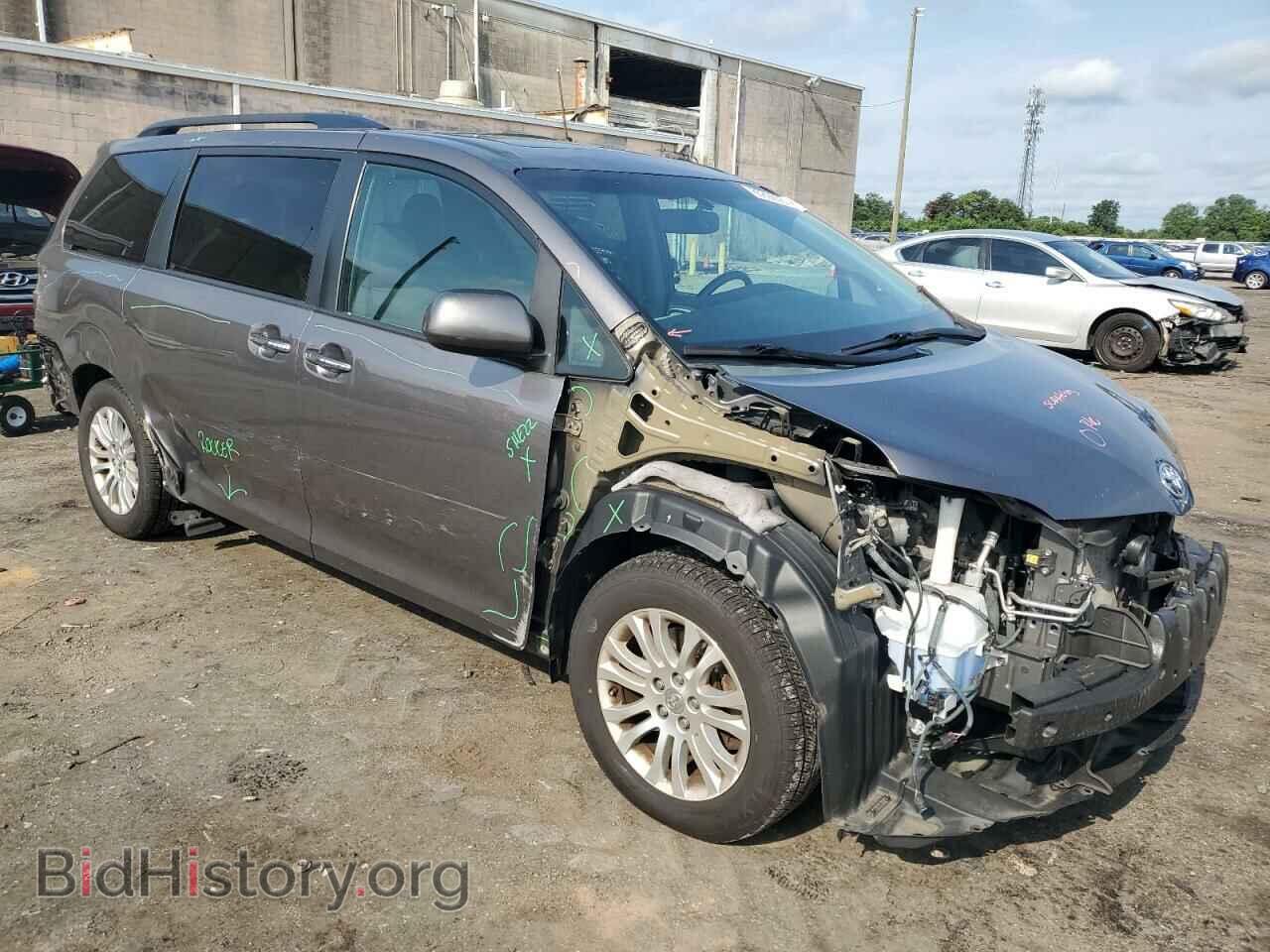 2016 TOYOTA All Models - VIN: 5TDYK3DC4GS721741 - Фото 4