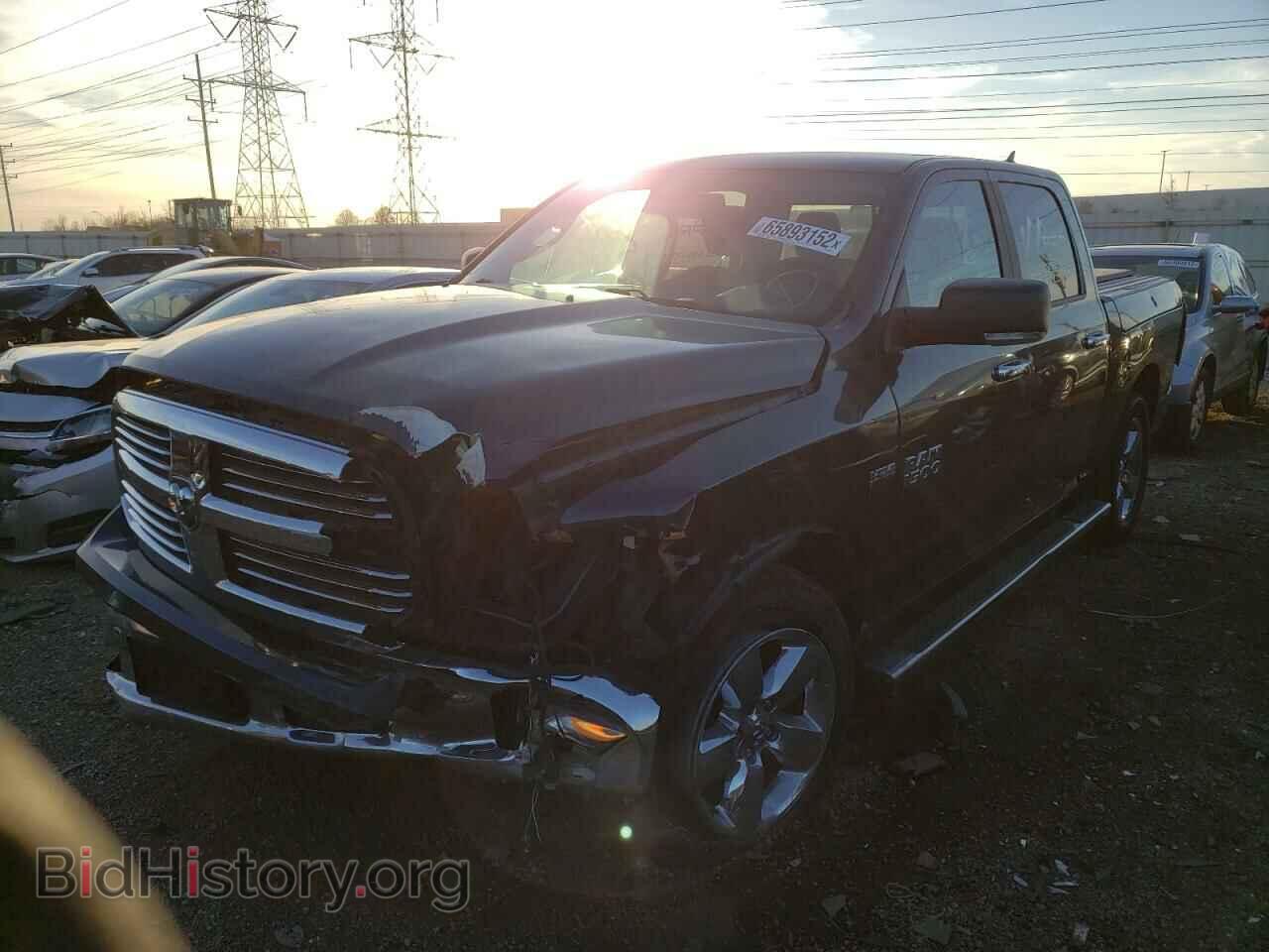 2017 RAM 1500 - VIN: 1C6RR7LT1HS633769 - Фото 2