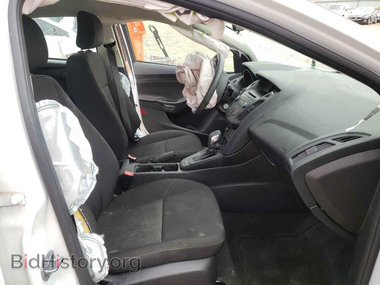 2017 FORD FOCUS - VIN: 1FADP3E25HL345985 - Photo 5