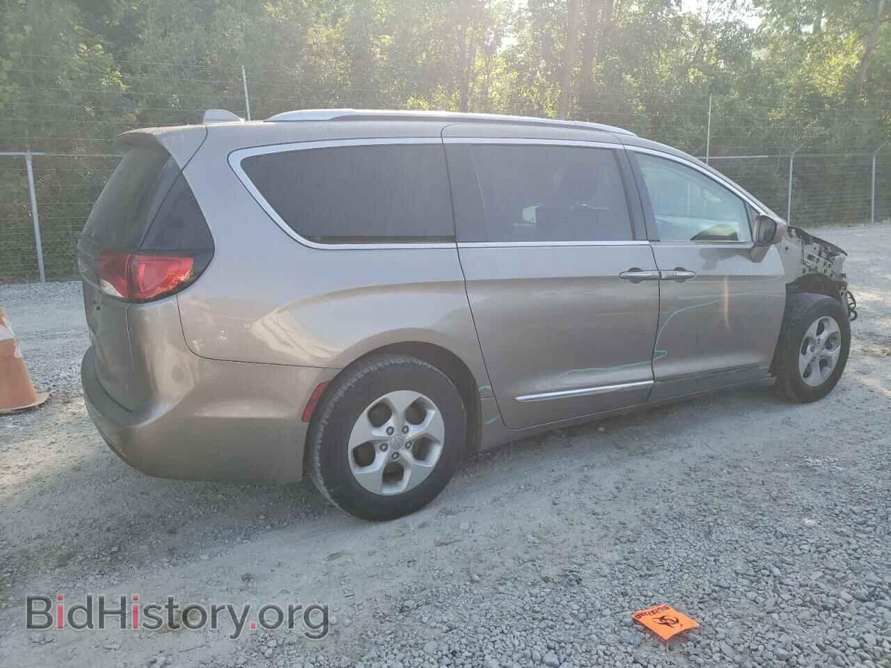 2017 CHRYSLER PACIFICA - VIN: 2C4RC1EG2HR722159 - Photo 3