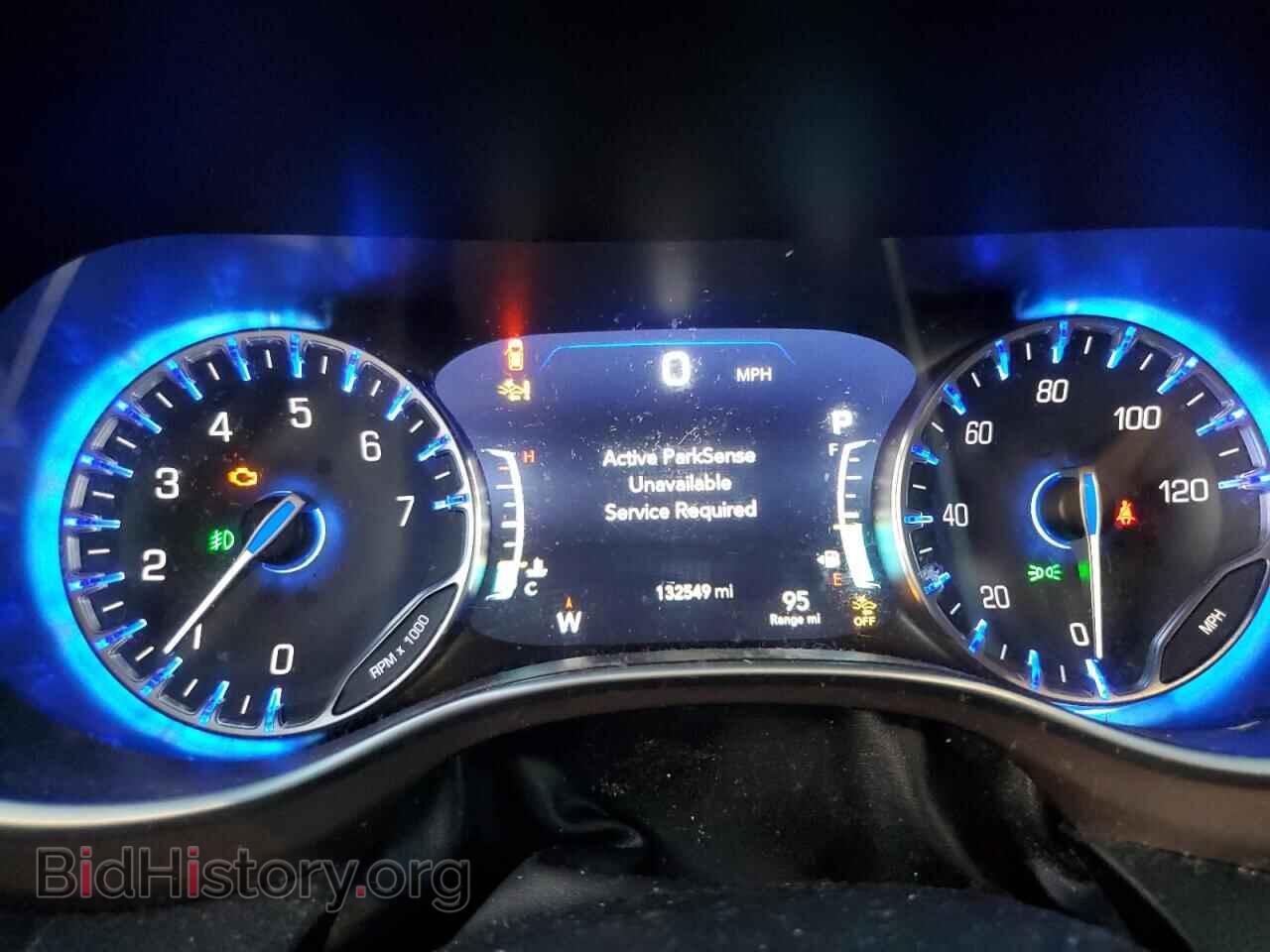 2017 CHRYSLER PACIFICA - VIN: 2C4RC1EG0HR759596 - Photo 9