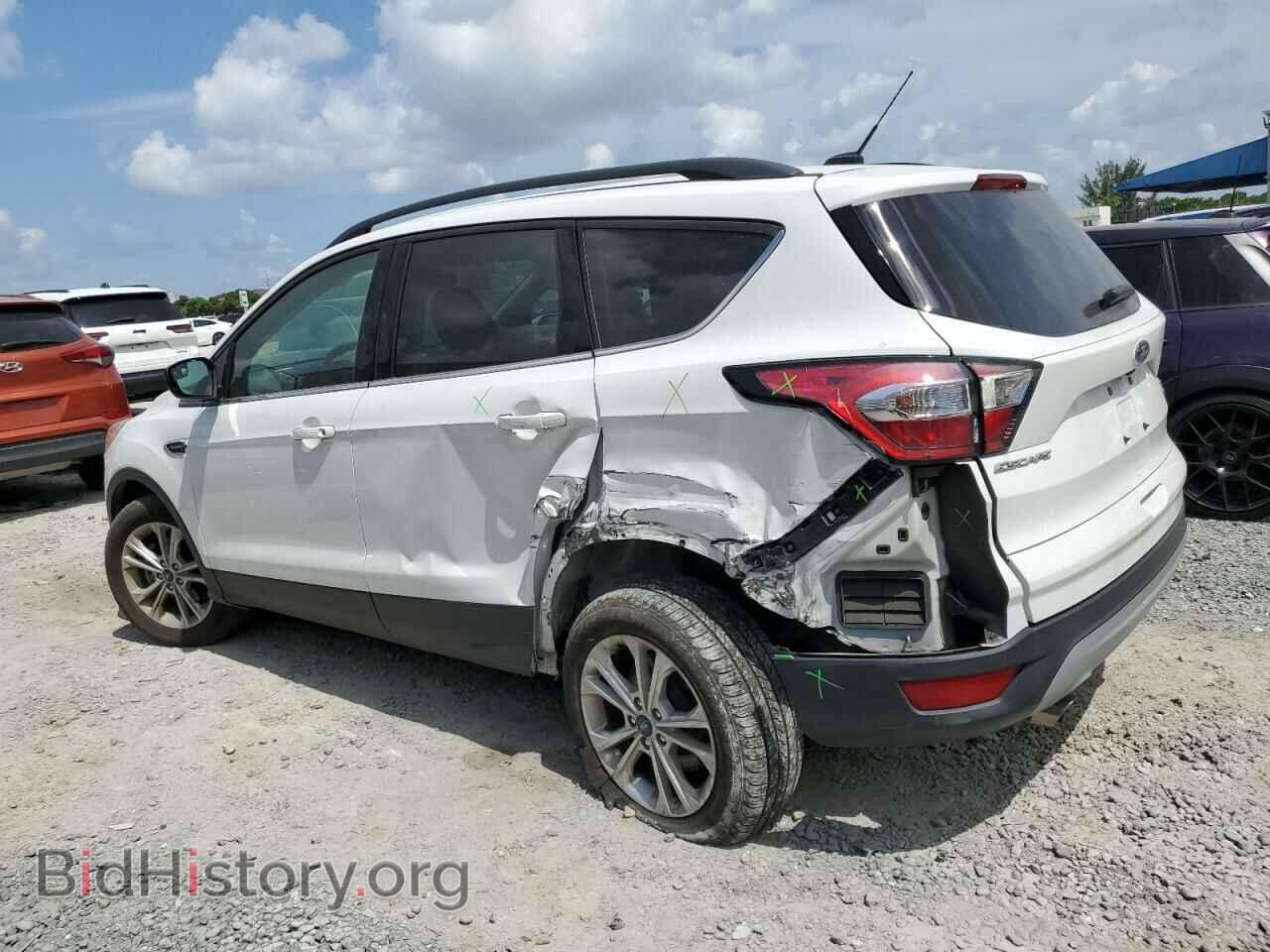 2018 FORD ESCAPE - VIN: 1FMCU9GD1JUD39077 - Фото 2
