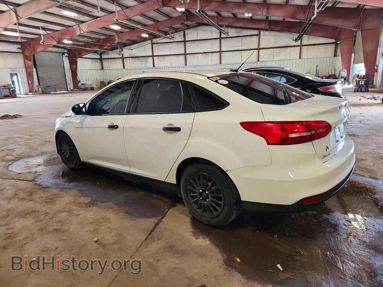 2017 FORD FOCUS - VIN: 1FADP3E20HL299417 - Photo 2