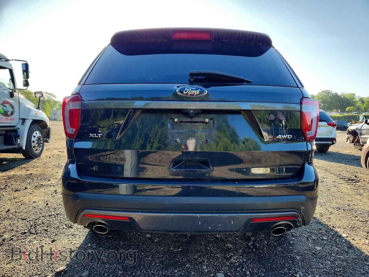 2017 FORD EXPLORER - VIN: 1FM5K8D82HGC79187 - Photo 6