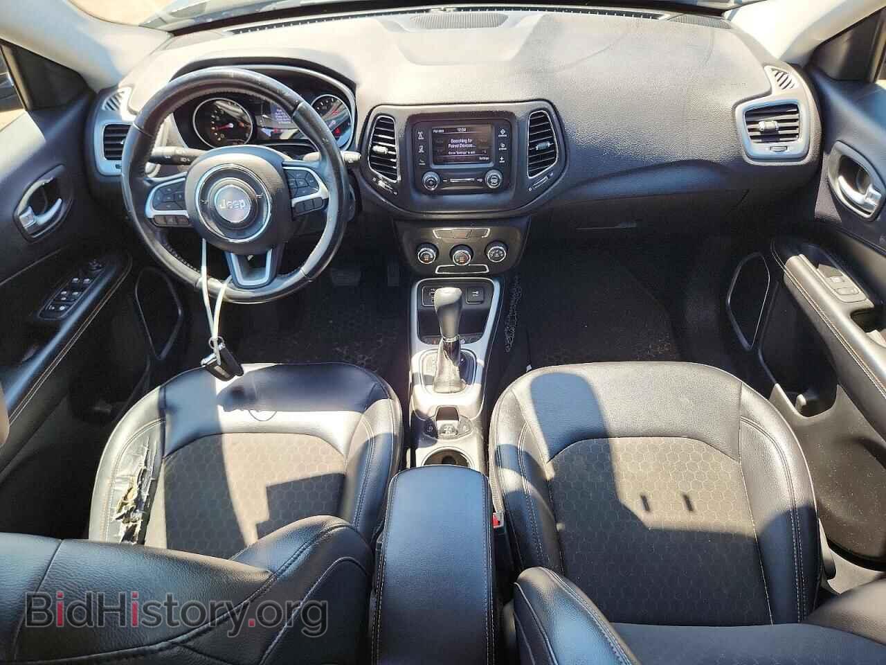 2018 JEEP COMPASS - VIN: 3C4NJCBB4JT124943 - Фото 8