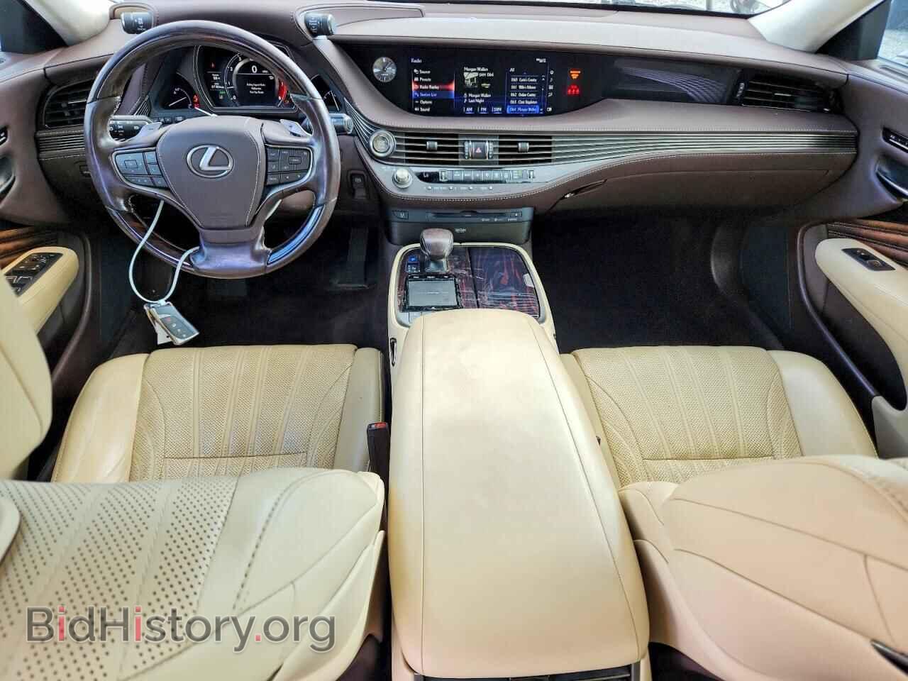 2018 LEXUS LS500 - VIN: JTHC5LFF3J5002274 - Photo 8