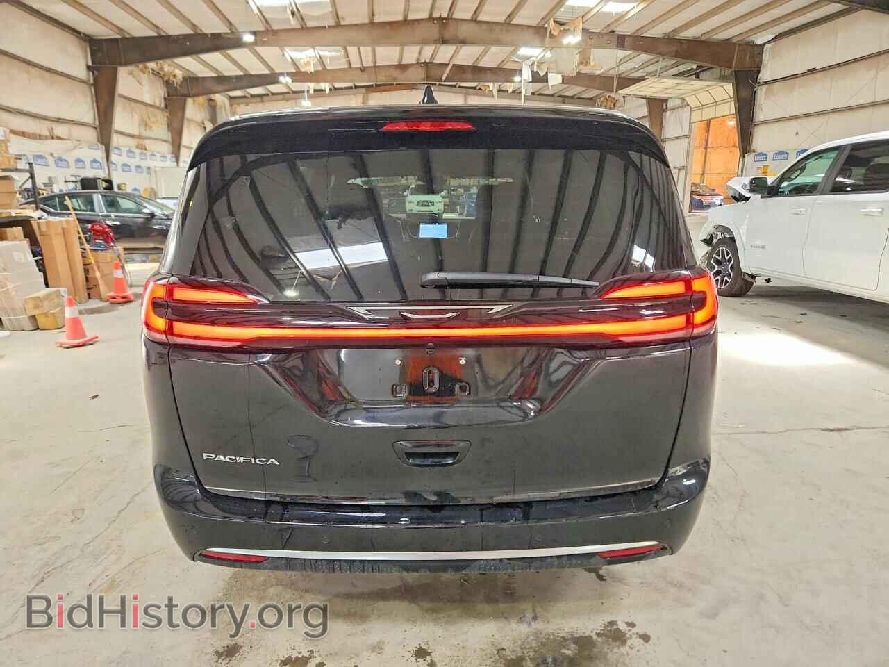 2027 CHRYSLER PACIFICA - VIN: 2C4RC1BG0VR563237 - Photo 6