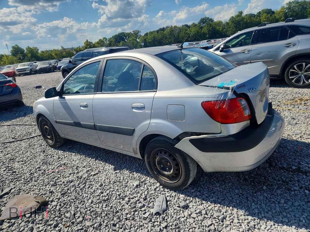 2007 KIA RIO - VIN: KNADE123776249013 - Фото 2
