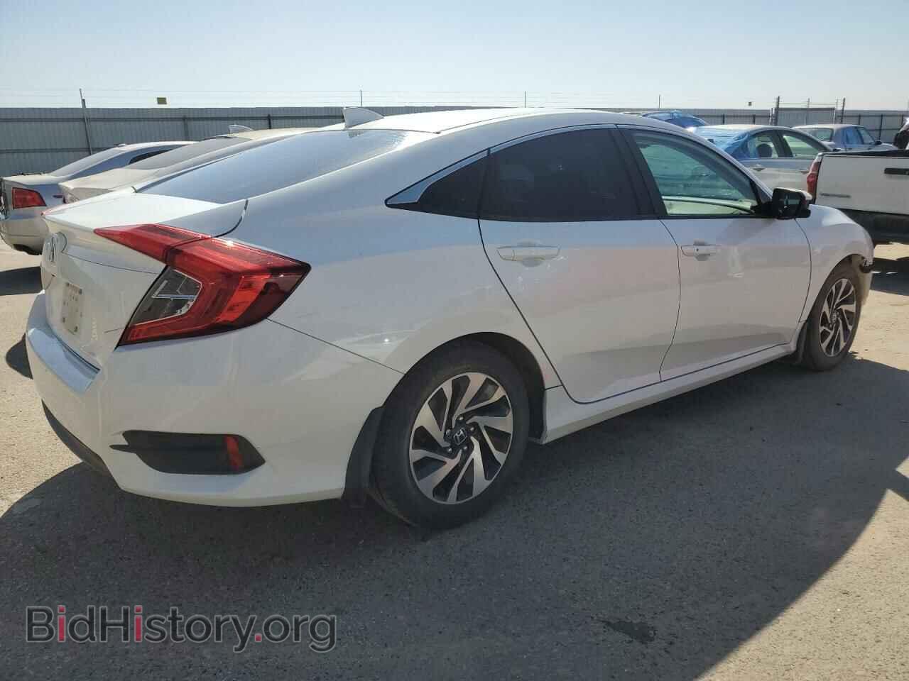 2017 HONDA CIVIC - VIN: 19XFC2F82HE208359 - Фото 3