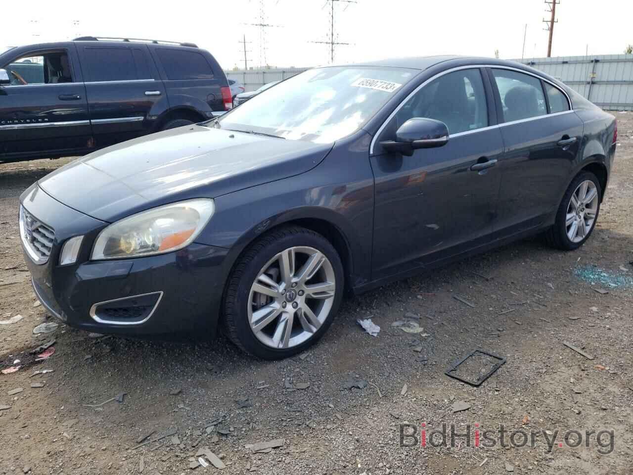 Photo YV1902FH3D2177534 - VOLVO S60 2013