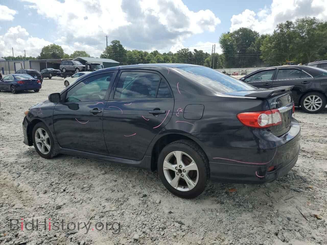 2011 TOYOTA COROLLA - VIN: 2T1BU4EEXBC633896 - Фото 2