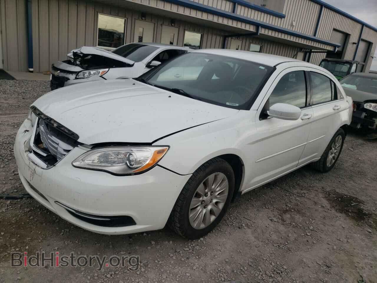 2012 CHRYSLER 200 - VIN: 1C3CCBABXCN159636 - Фото 2