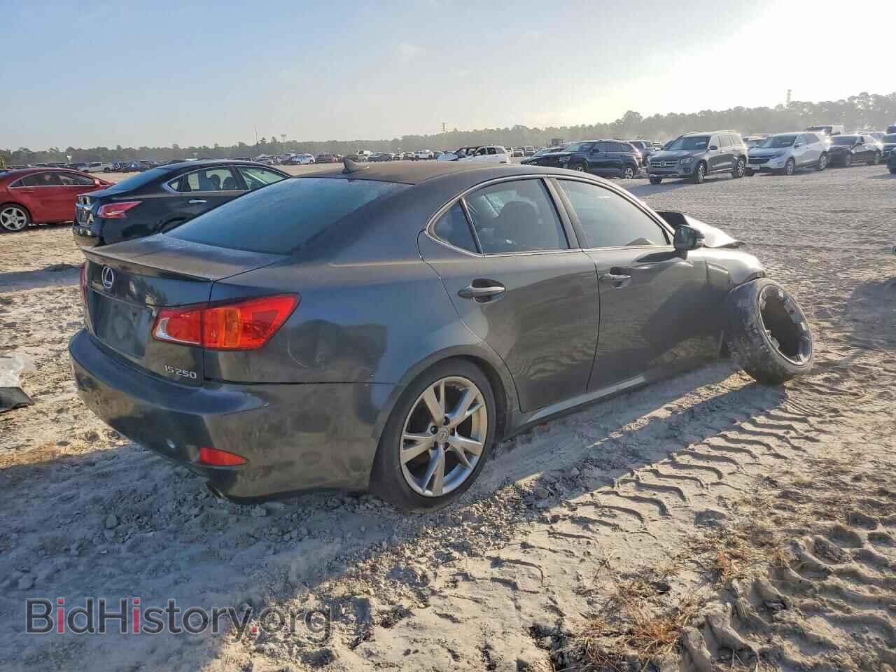 2010 LEXUS IS - VIN: JTHBF5C29A5124076 - Photo 3