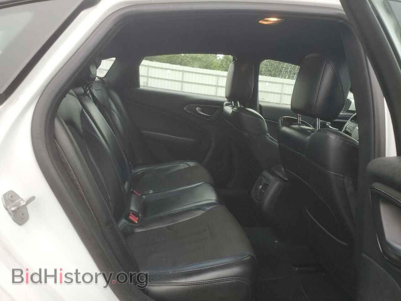 2015 CHRYSLER 200 - VIN: 1C3CCCBB0FN558600 - Фото 10