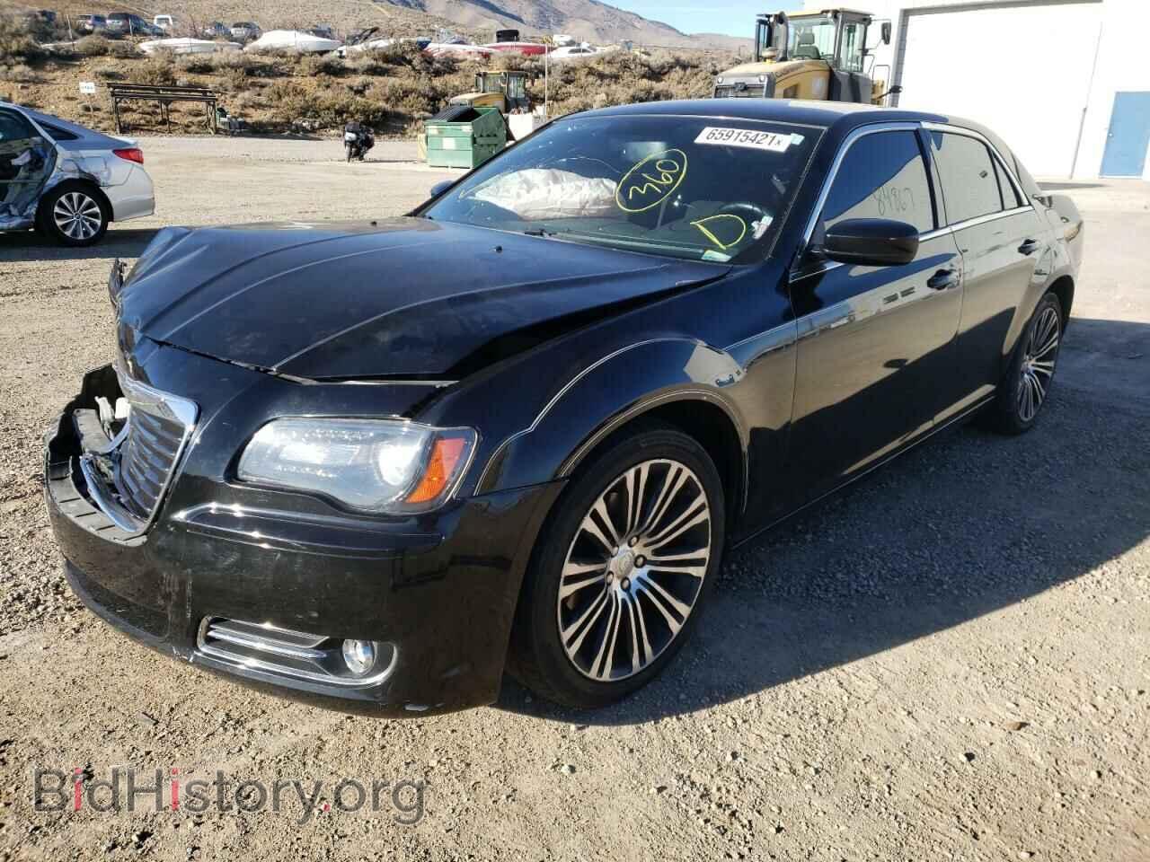 2012 CHRYSLER 300 - VIN: 2C3CCABG3CH161127 - Фото 2