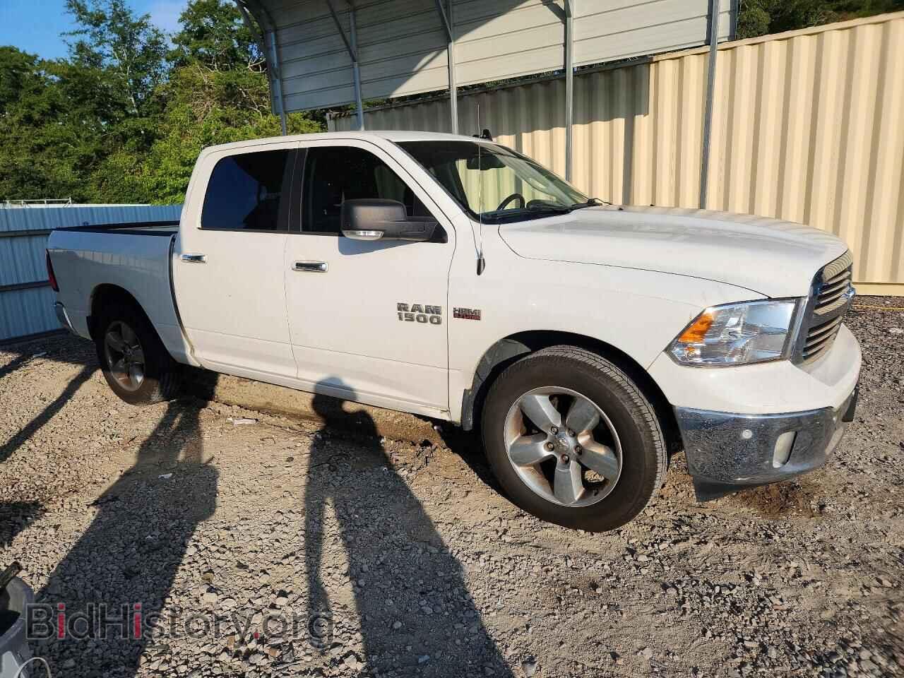 2017 RAM 1500 - VIN: 3C6RR6LT3HG734376 - Фото 4