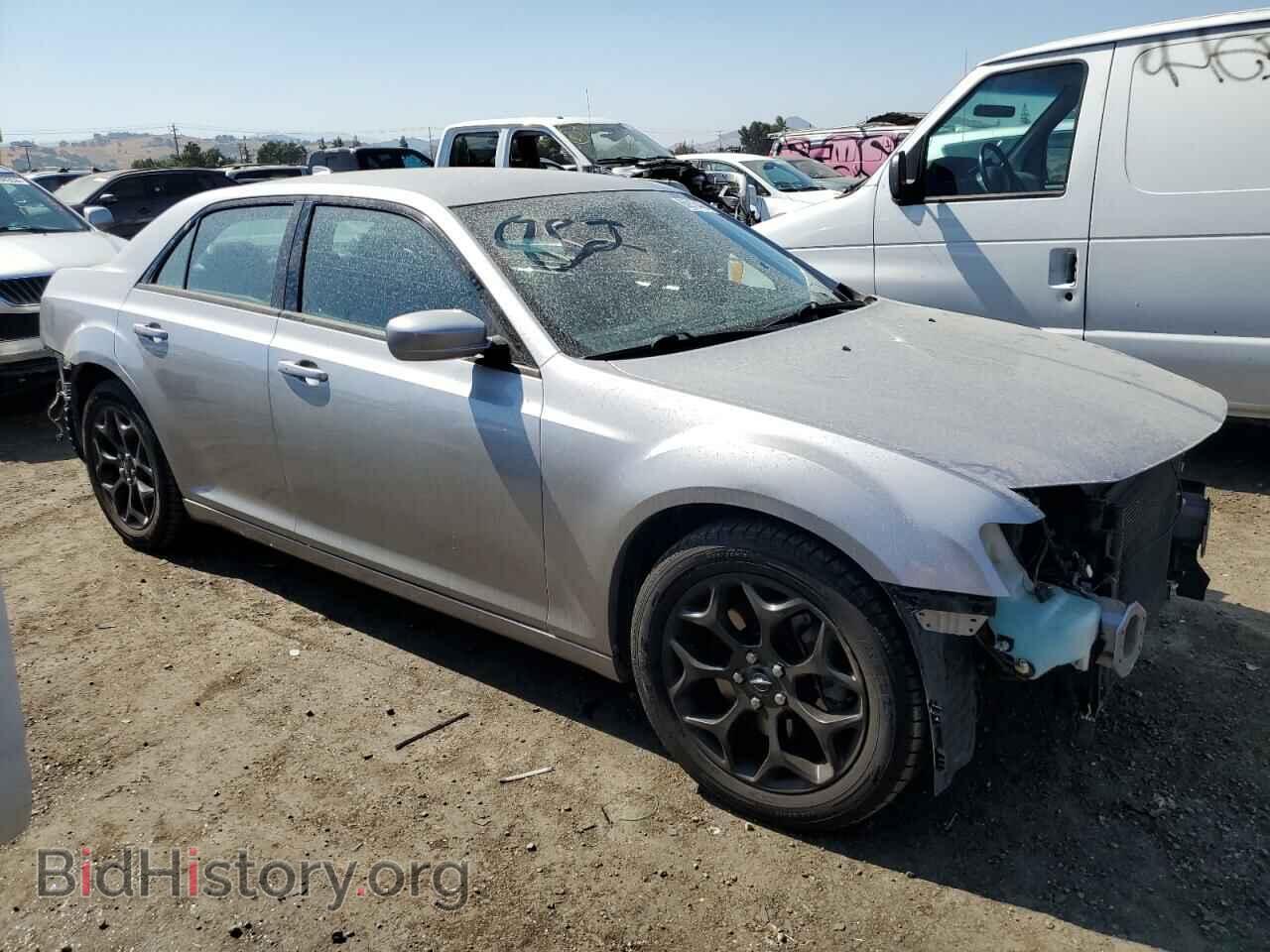 2016 CHRYSLER 300 - VIN: 2C3CCAGG5GH164397 - Фото 4