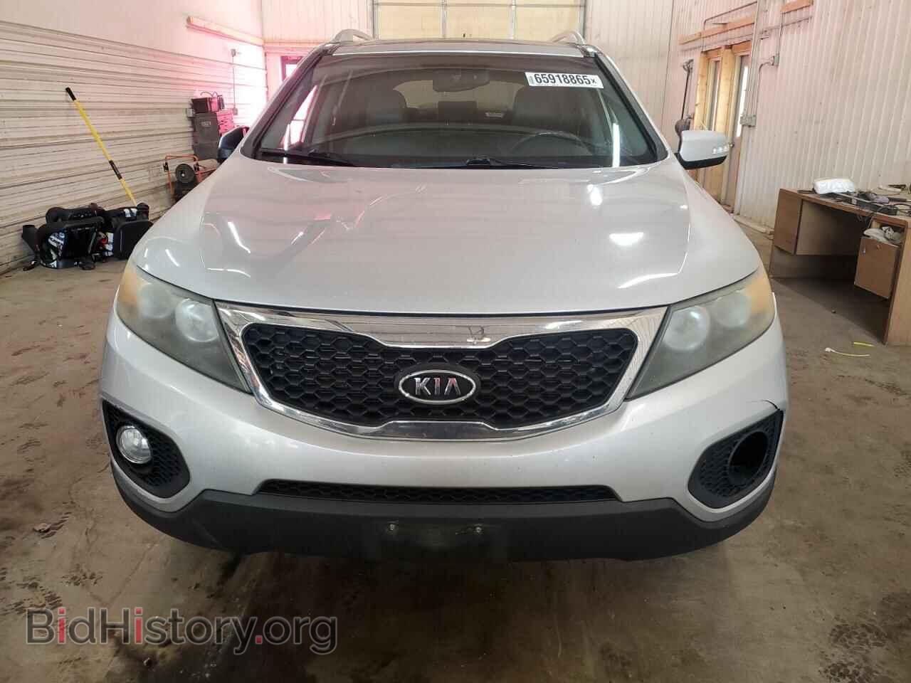 2011 KIA SORENTO - VIN: 5XYKUDA25BG086665 - Фото 5