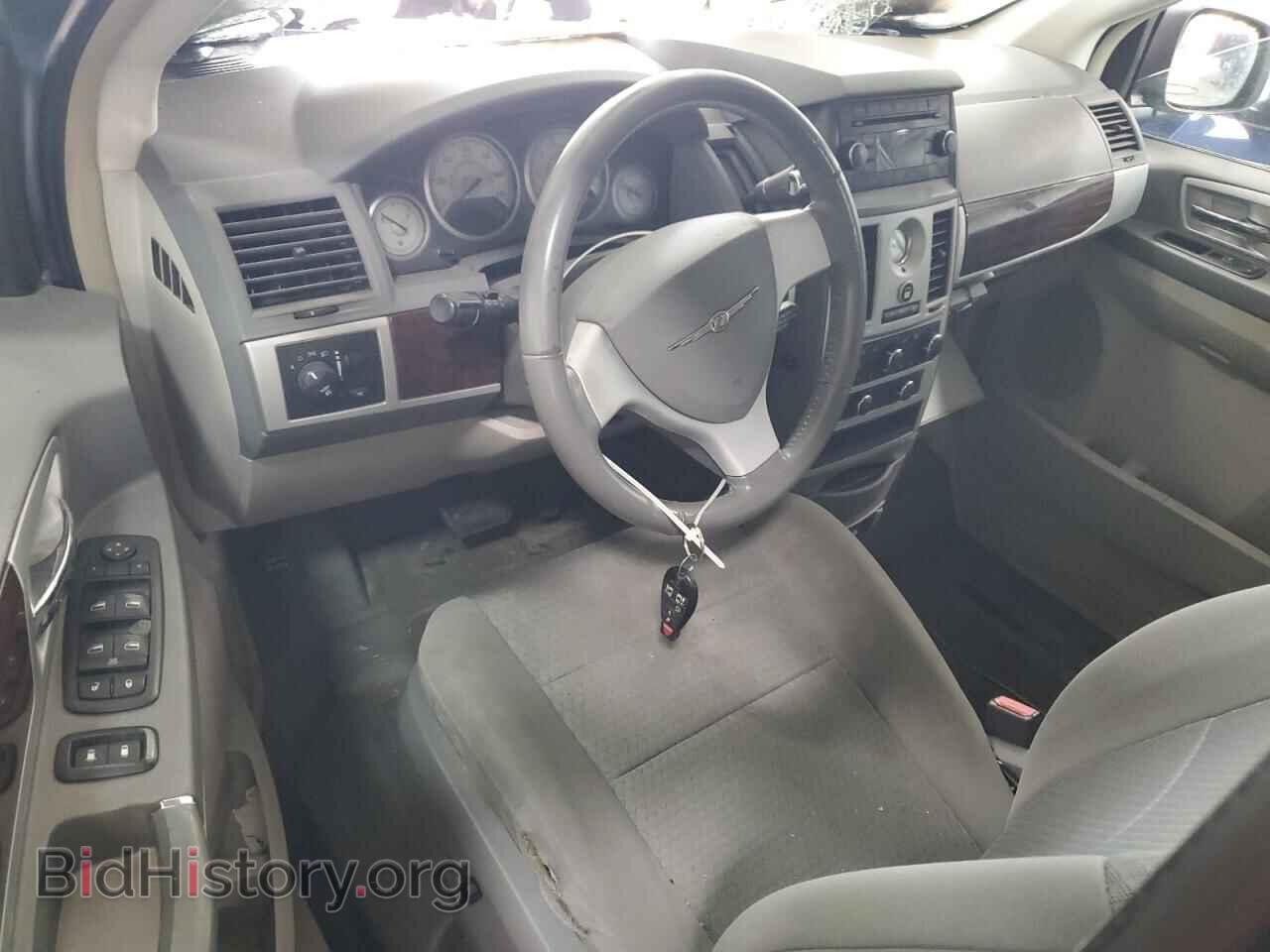 2010 CHRYSLER MINIVAN - VIN: 2A4RR5D1XAR422792 - Фото 8