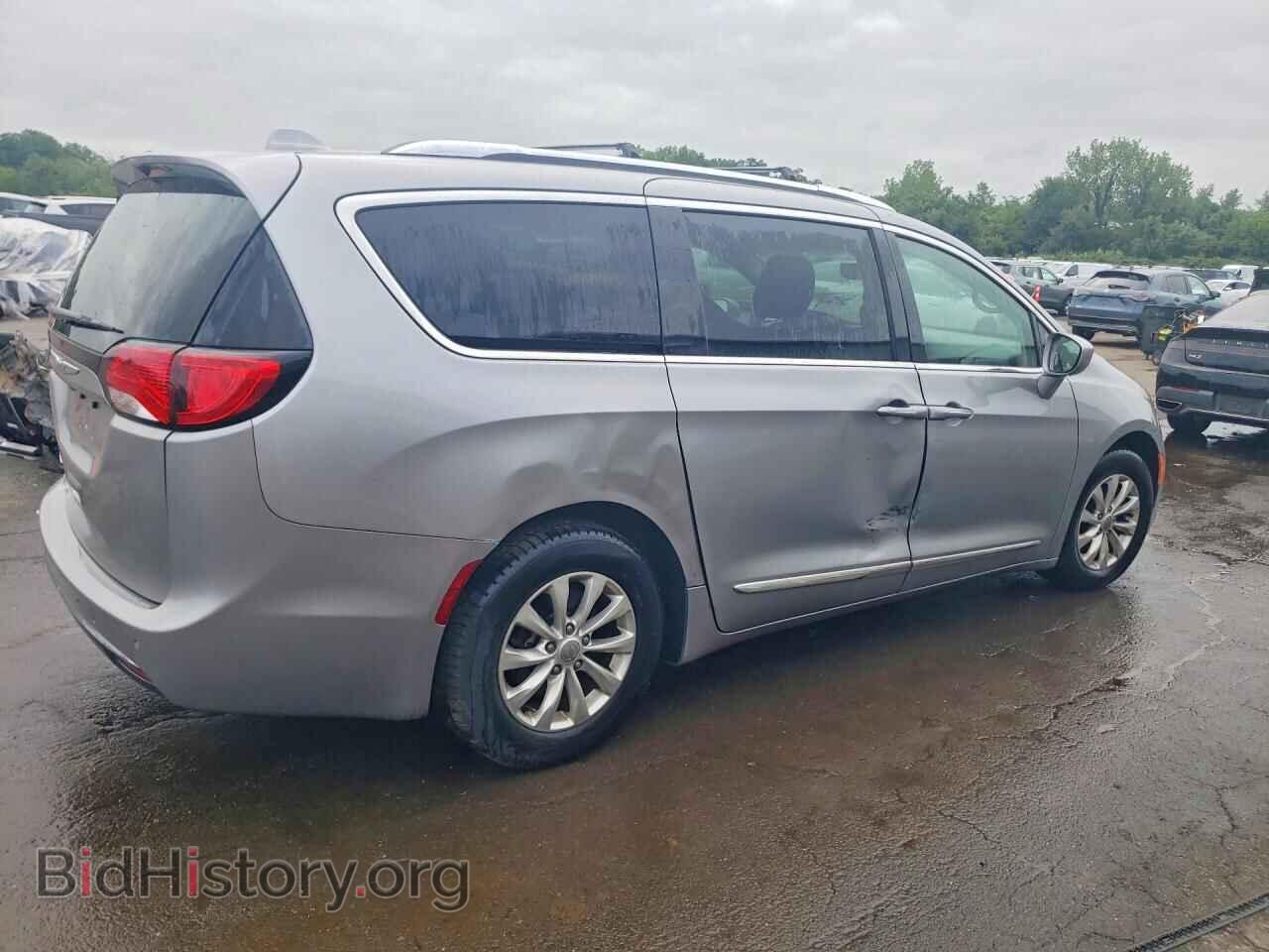 2018 CHRYSLER PACIFICA - VIN: 2C4RC1BG5JR290693 - Фото 3