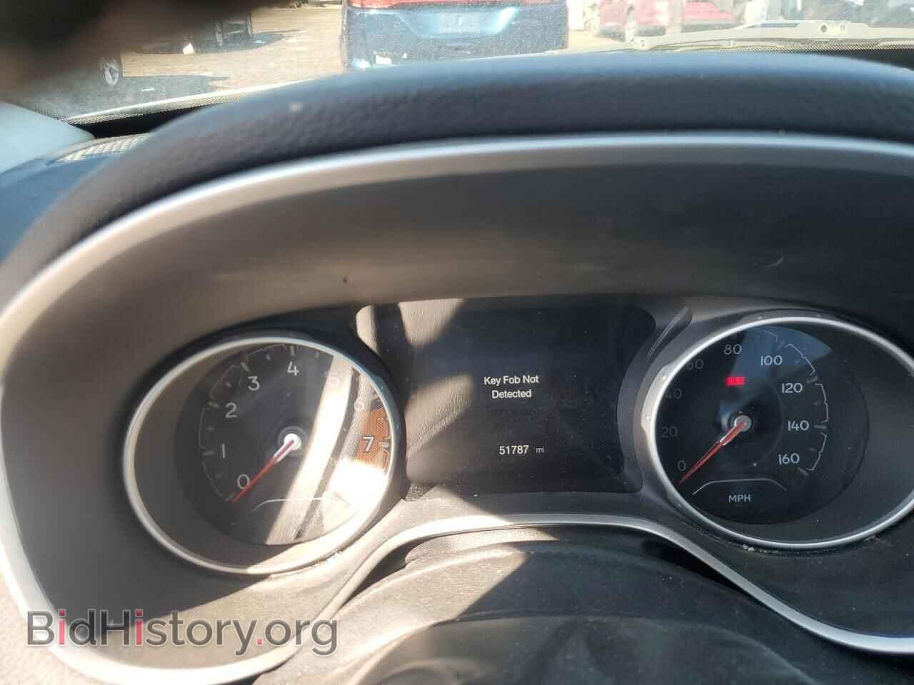 2018 JEEP COMPASS - VIN: 3C4NJDBB4JT349675 - Фото 9