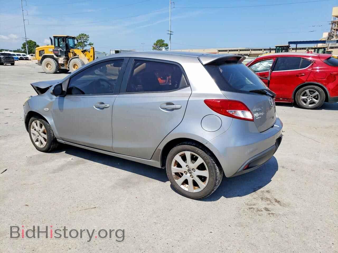2014 MAZDA 2 - VIN: JM1DE1LY4E0177958 - Photo 2