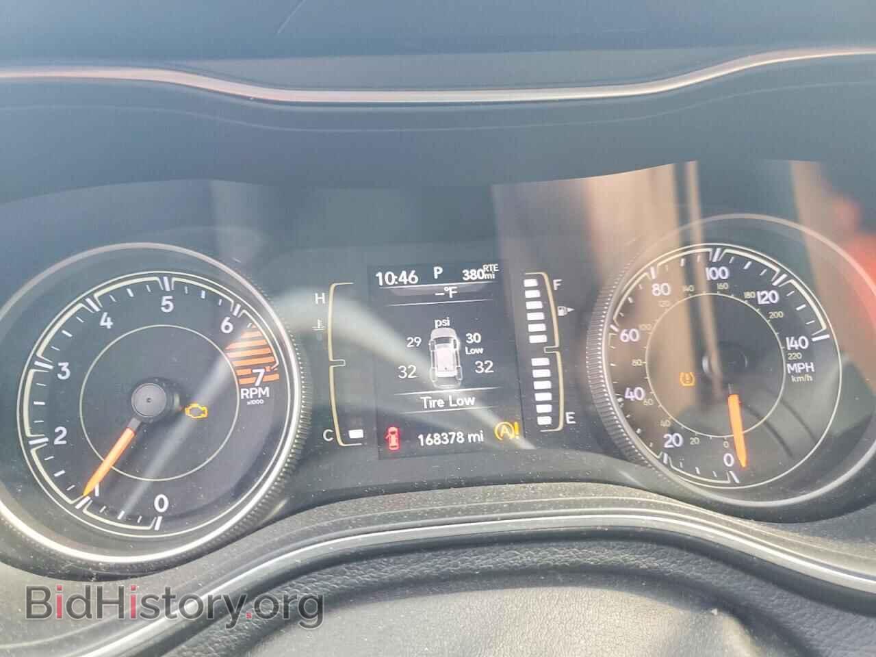 2019 JEEP CHEROKEE - VIN: 1C4PJLCB5KD263705 - Фото 9