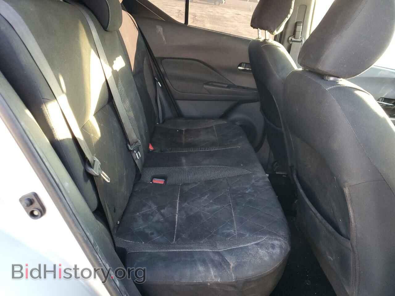 2019 NISSAN KICKS - VIN: 3N1CP5CU6KL559727 - Фото 10