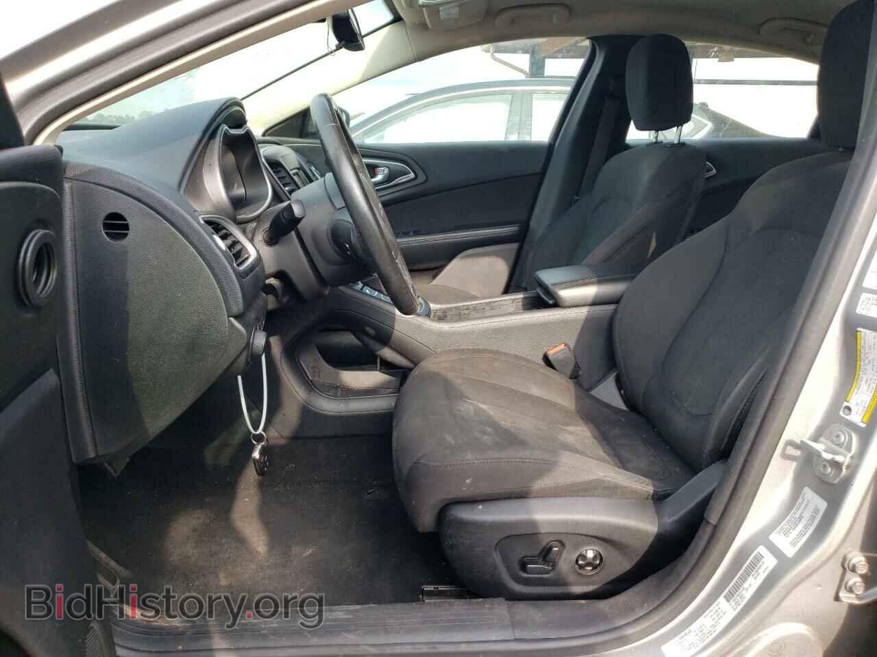 2016 CHRYSLER 200 - VIN: 1C3CCCAB6GN111109 - Фото 7