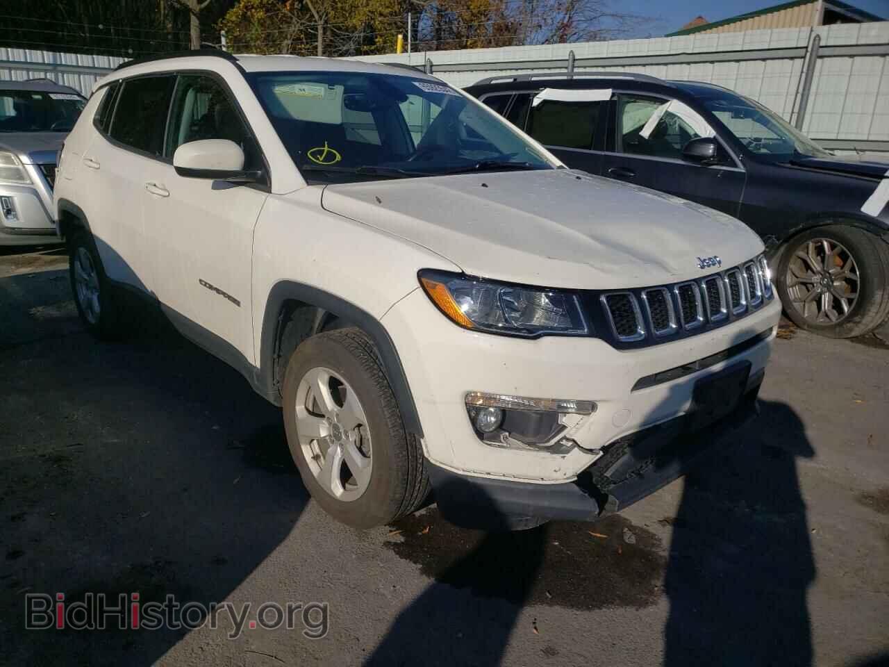 Фотография 3C4NJDBB5JT262304 - JEEP COMPASS 2018