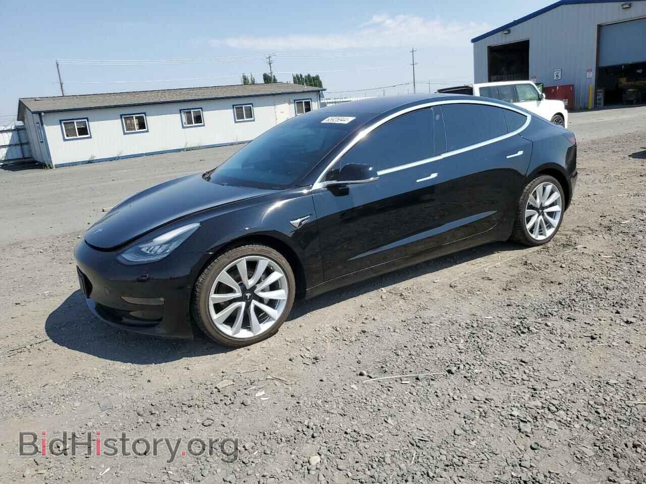 Фотография 5YJ3E1EB2JF149169 - TESLA MODEL 3 2018