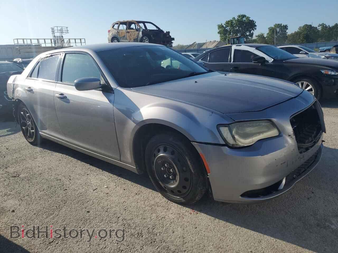 2016 CHRYSLER 300 - VIN: 2C3CCAGGXGH183009 - Фото 4