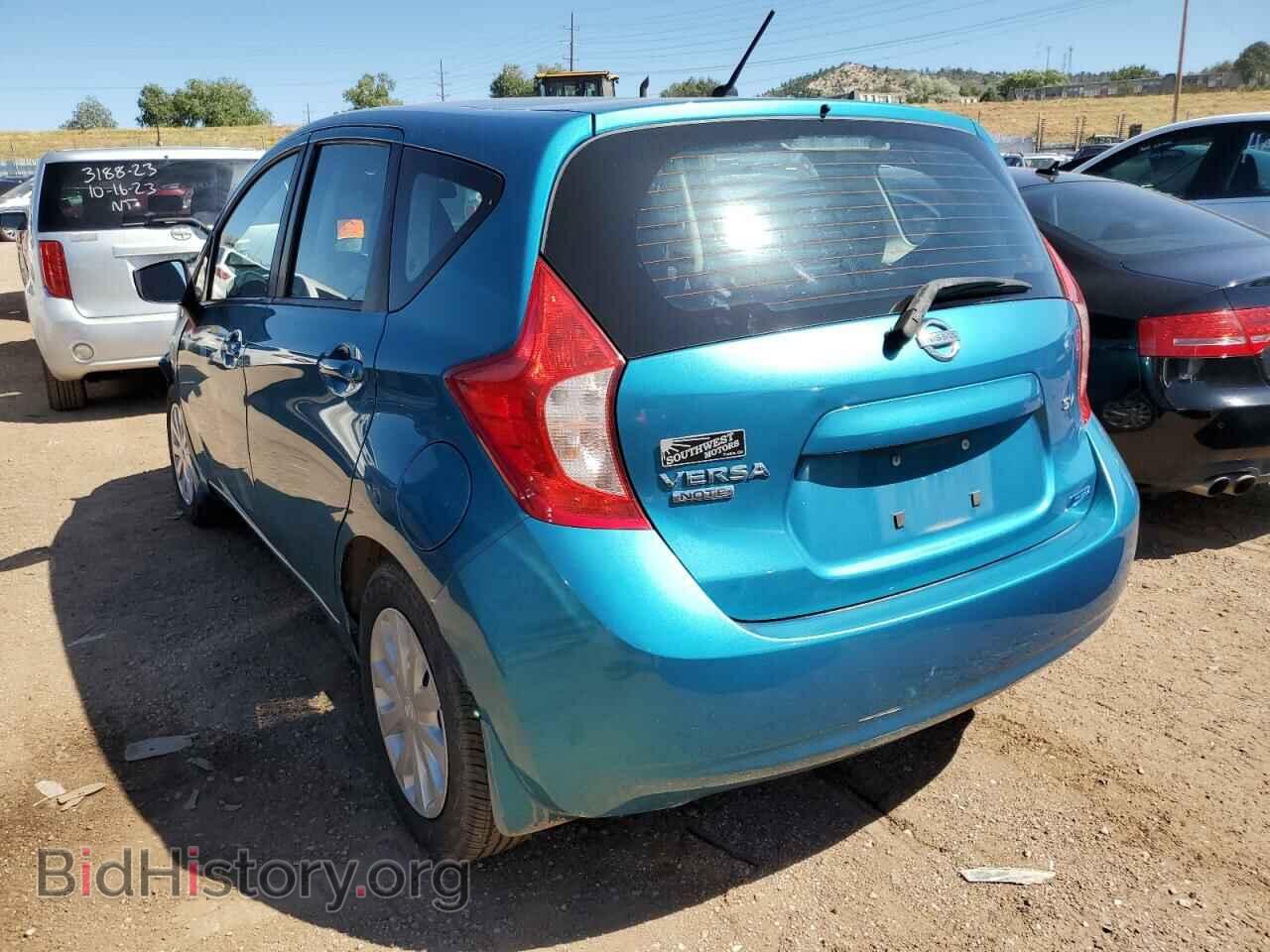 2015 NISSAN VERSA - VIN: 3N1CE2CP0FL356384 - Photo 2