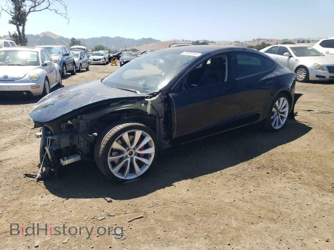 Фотография 5YJ3E1EB3JF151349 - TESLA MODEL 3 2018