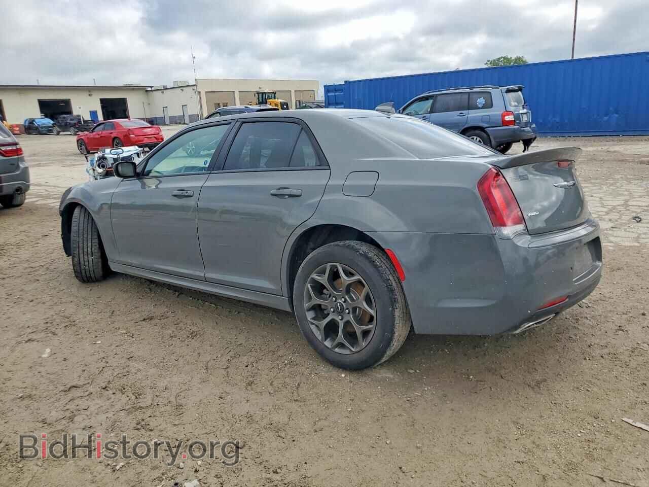 2017 CHRYSLER 300 - VIN: 2C3CCAGG7HH586978 - Photo 2