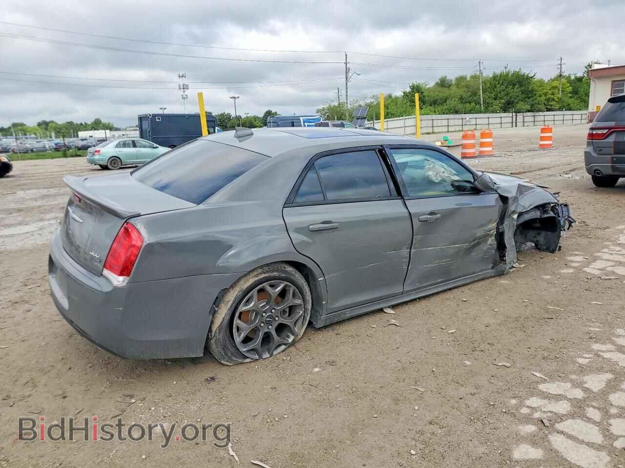 2017 CHRYSLER 300 - VIN: 2C3CCAGG7HH586978 - Photo 3