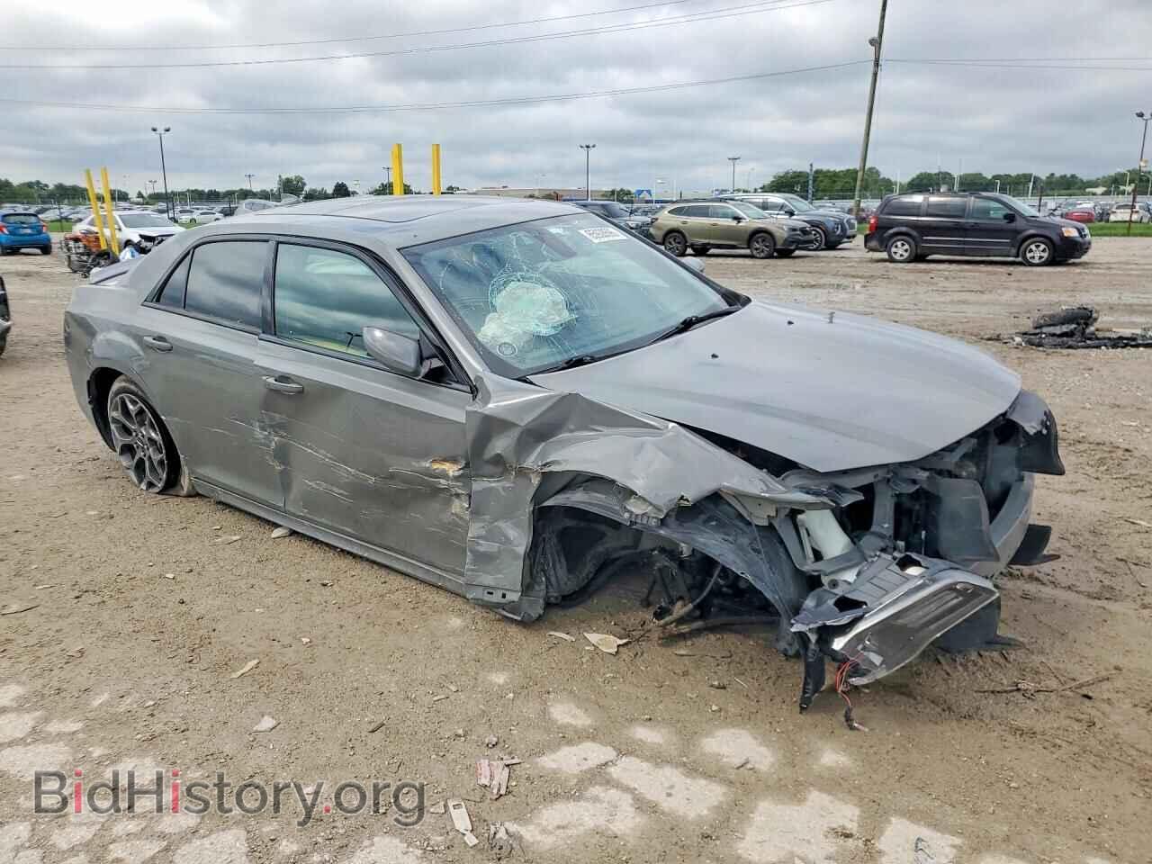 2017 CHRYSLER 300 - VIN: 2C3CCAGG7HH586978 - Photo 4