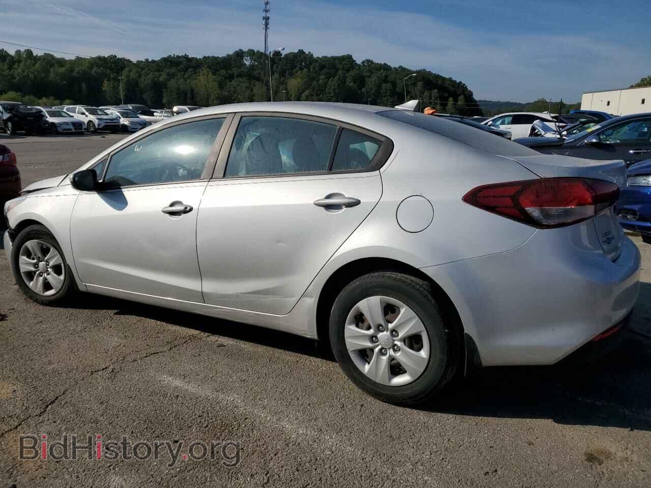 2017 KIA FORTE - VIN: 3KPFK4A77HE050677 - Фото 2