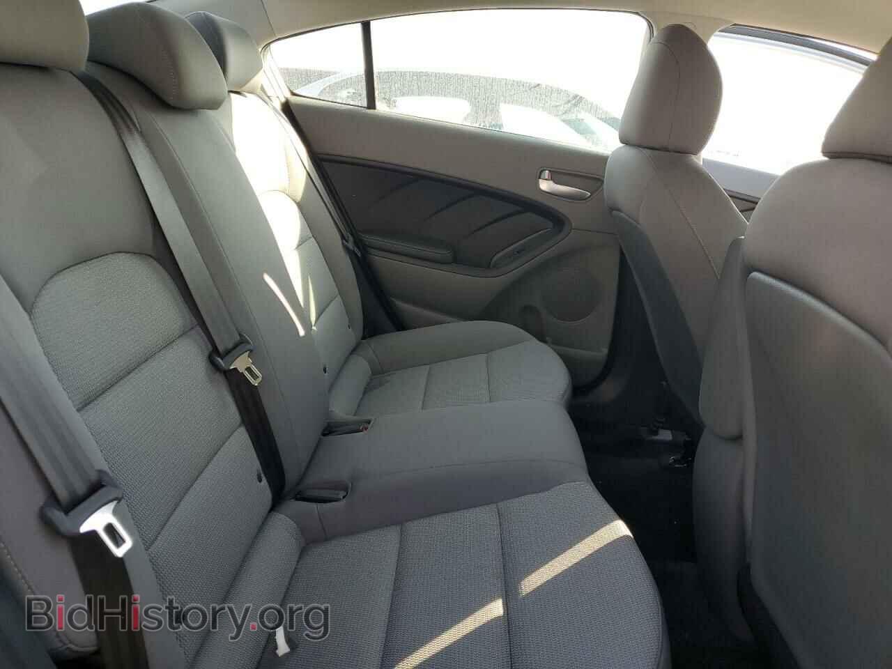 2017 KIA FORTE - VIN: 3KPFK4A77HE050677 - Фото 10