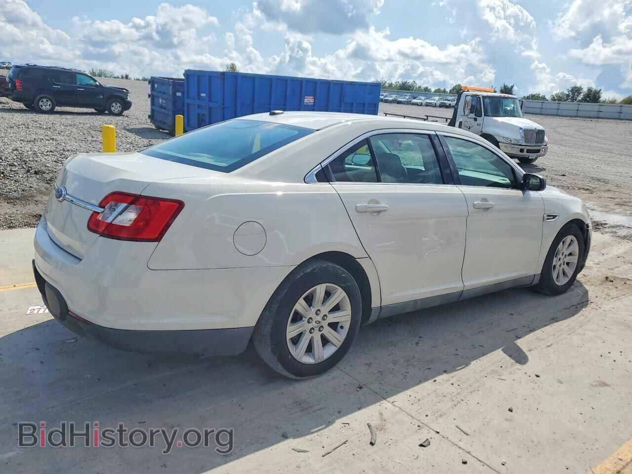 2011 FORD TAURUS - VIN: 1FAHP2DW1BG172921 - Фото 3