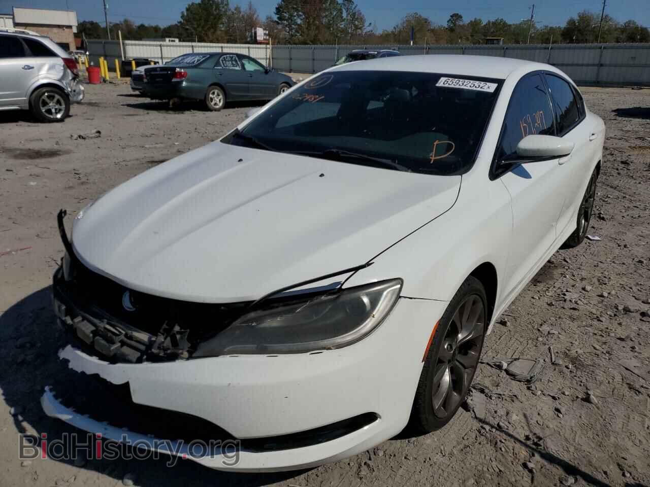 2016 CHRYSLER 200 - VIN: 1C3CCCBB5GN102481 - Photo 2