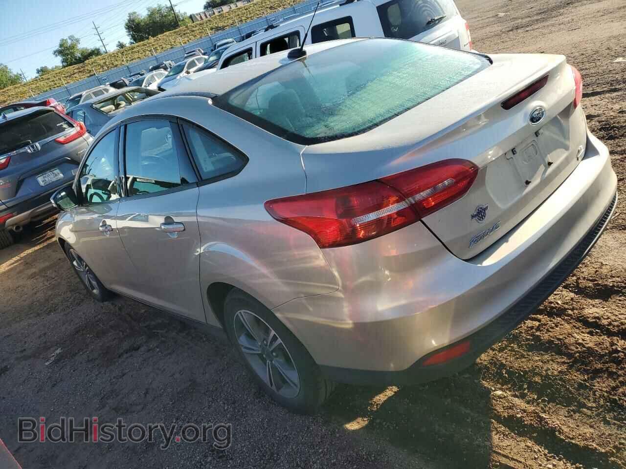 2017 FORD FOCUS - VIN: 1FADP3FE4HL273024 - Фото 2