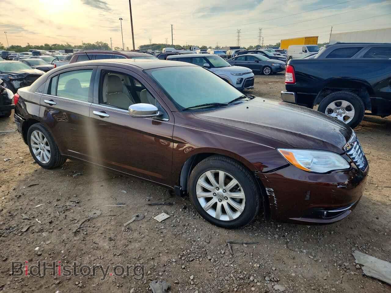 2013 CHRYSLER 200 - VIN: 1C3CCBCG2DN618071 - Photo 4