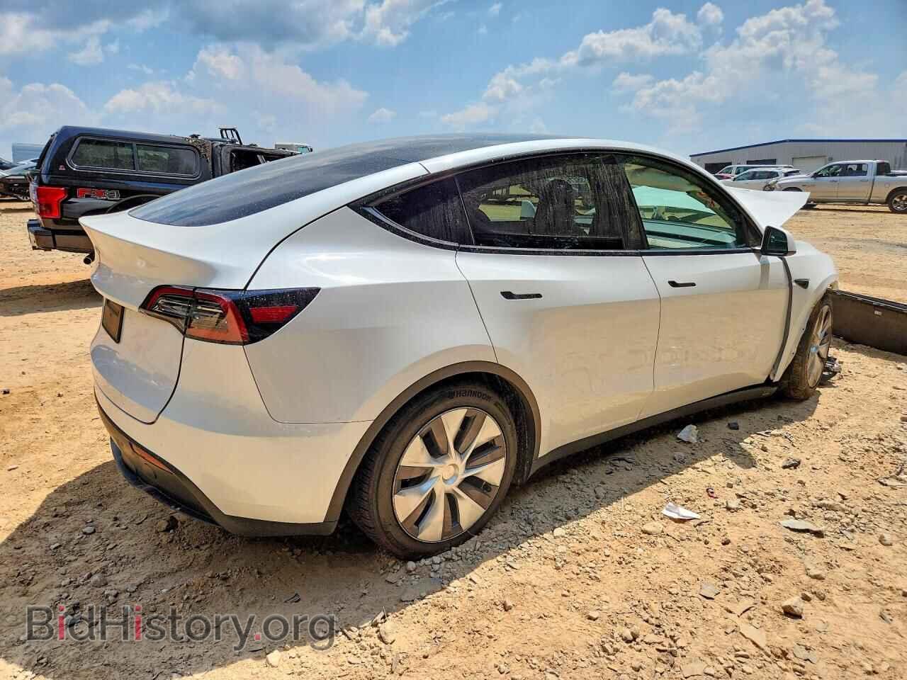 2023 TESLA MODEL Y - VIN: 7SAYGDED2PF915223 - Photo 3