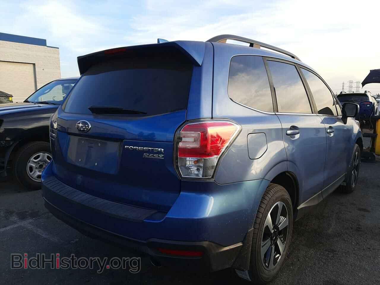 2017 SUBARU FORESTER - VIN: JF2SJAJC8HH403968 - Фото 4