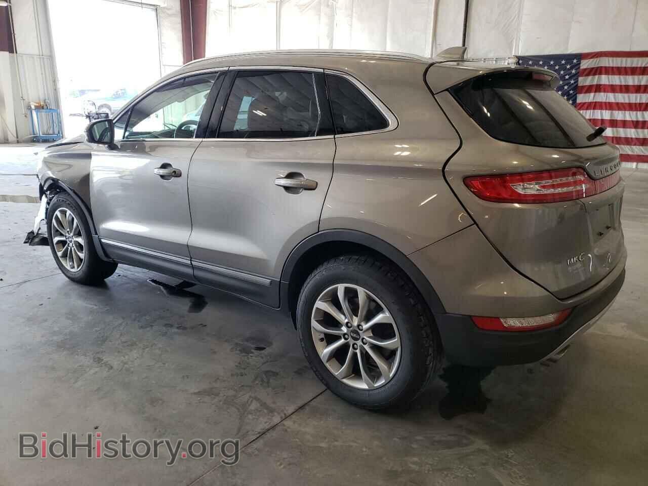 2017 LINCOLN MKC - VIN: 5LMCJ2D96HUL67870 - Photo 2
