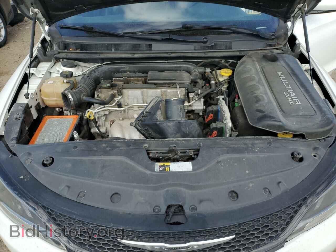 2016 CHRYSLER 200 - VIN: 1C3CCCBB9GN172968 - Фото 11