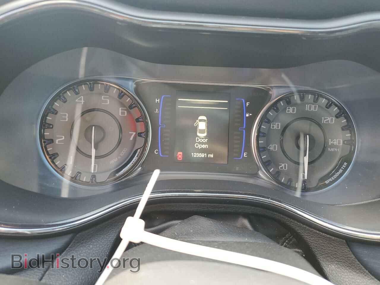 2016 CHRYSLER 200 - VIN: 1C3CCCBB9GN172968 - Фото 9